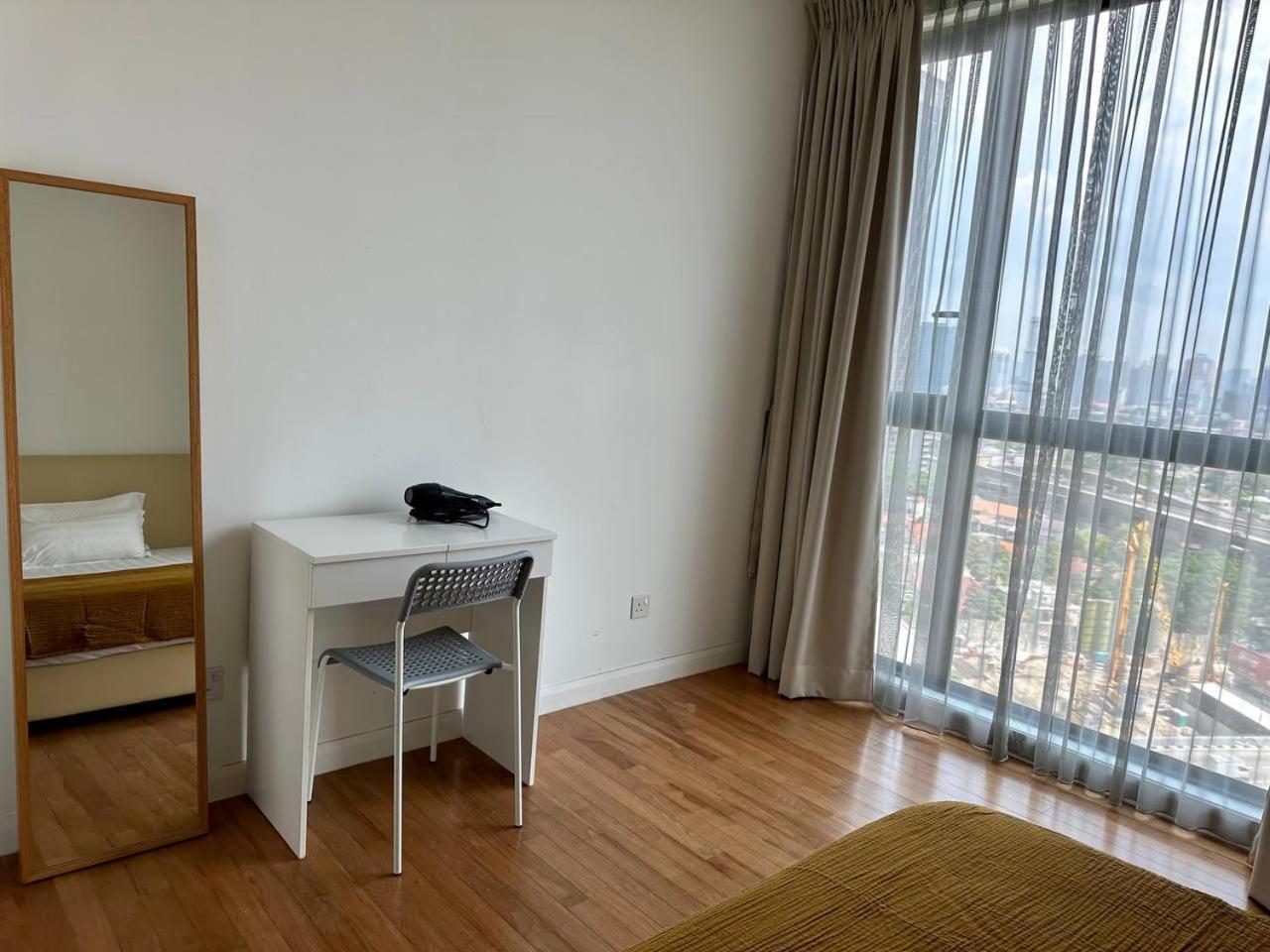 Pangsapuri Luxury Jalan Tun Razak *